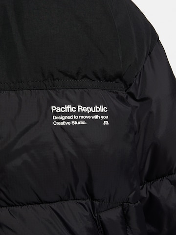 Pull&Bear Jacke 'PACIFIC' in Schwarz