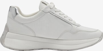 Baskets basses TAMARIS en blanc