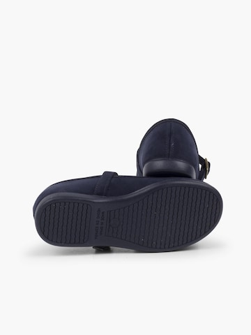 Pisamonas - Bailarina en azul