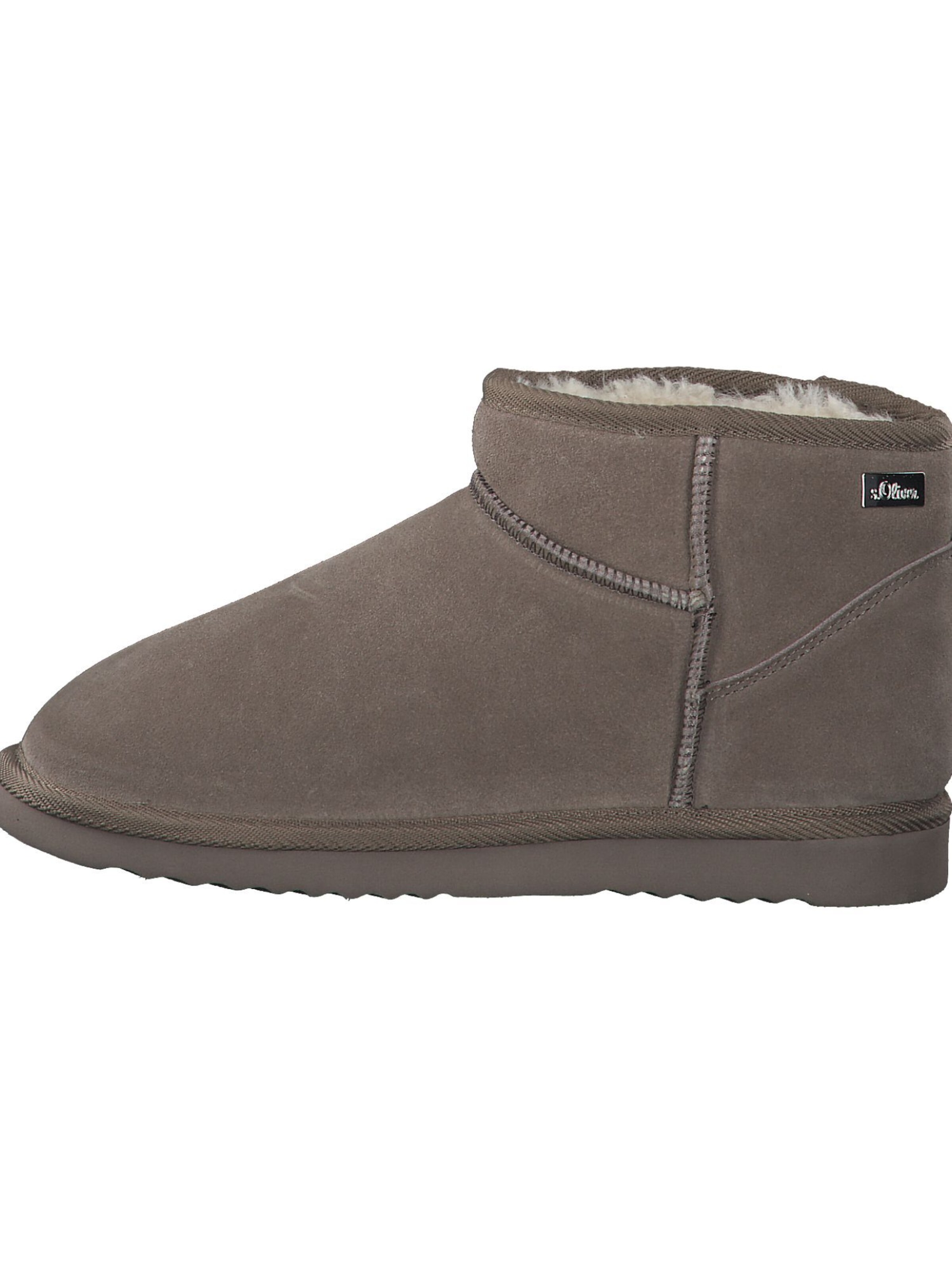 s.Oliver Boots in Beige