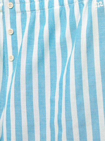 Regular Pantaloni de la Pull&Bear pe albastru