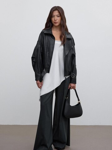 Estro Shoulder bag '878' in Black
