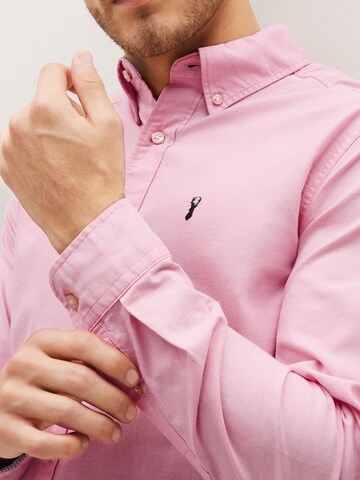 Regular fit Camicia di Next in rosa