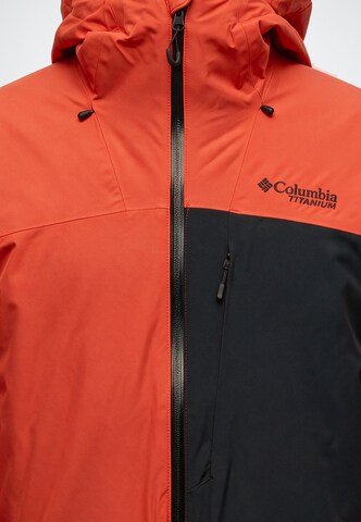 COLUMBIA - Chaqueta deportiva 'Winter District™ III' en naranja