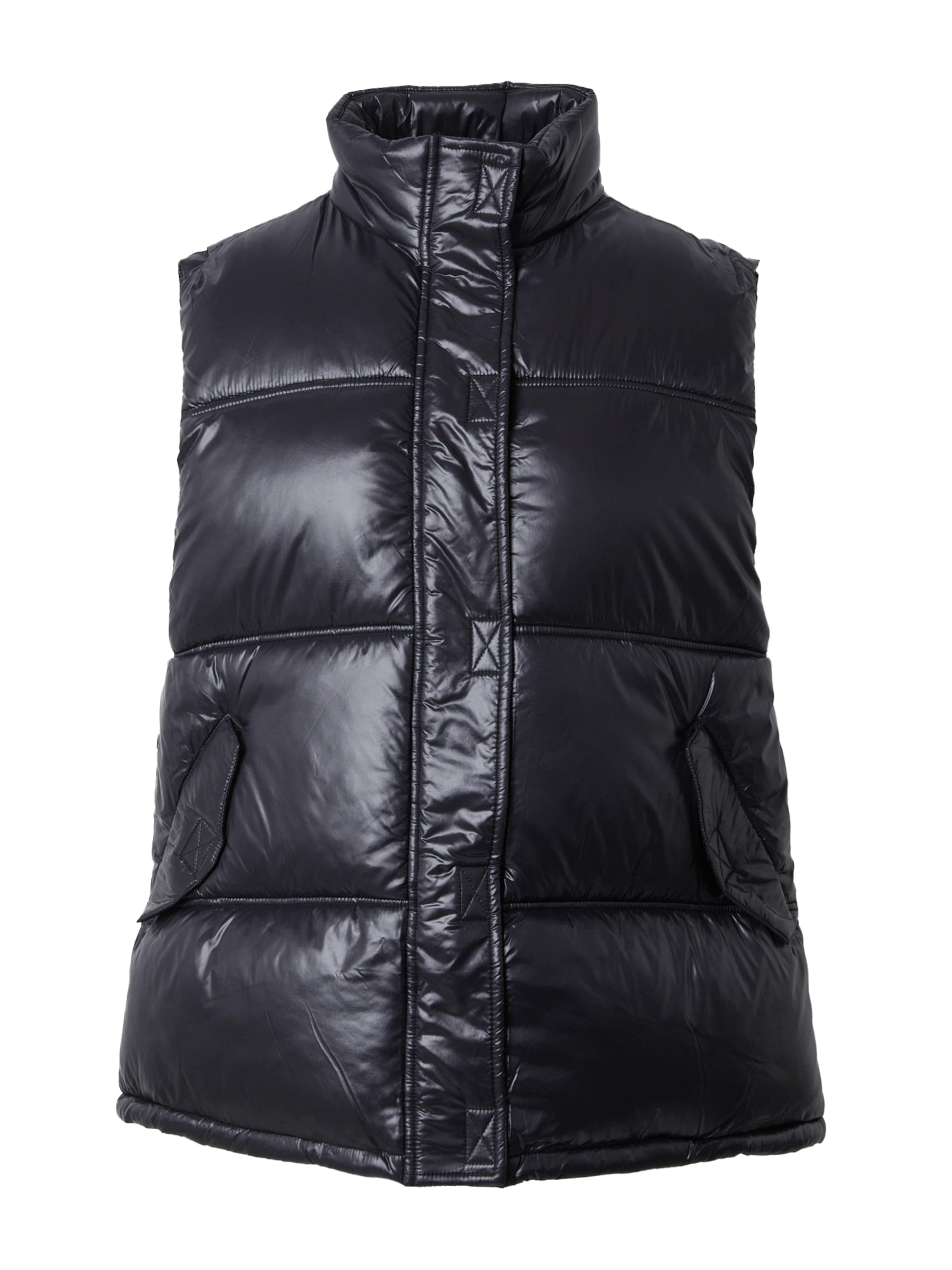 Gilet di TOPSHOP in nero: frontale