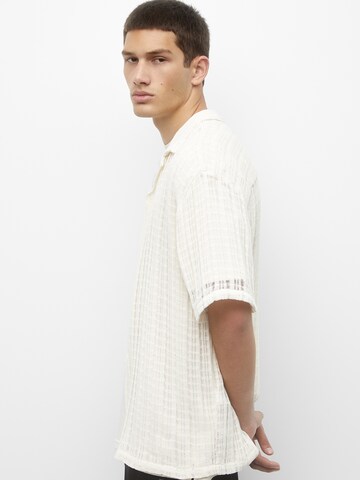 Pull&Bear Comfort fit Button Up Shirt in White