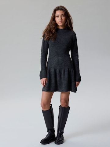 LMTD - Vestido en gris