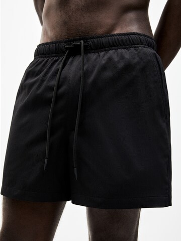 Shorts de bain Pull&Bear en noir