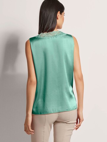 MADELEINE Top in Green