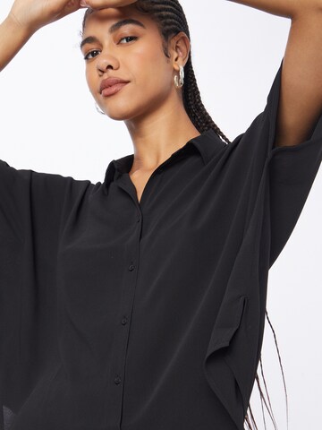 Monki Bluse in Schwarz