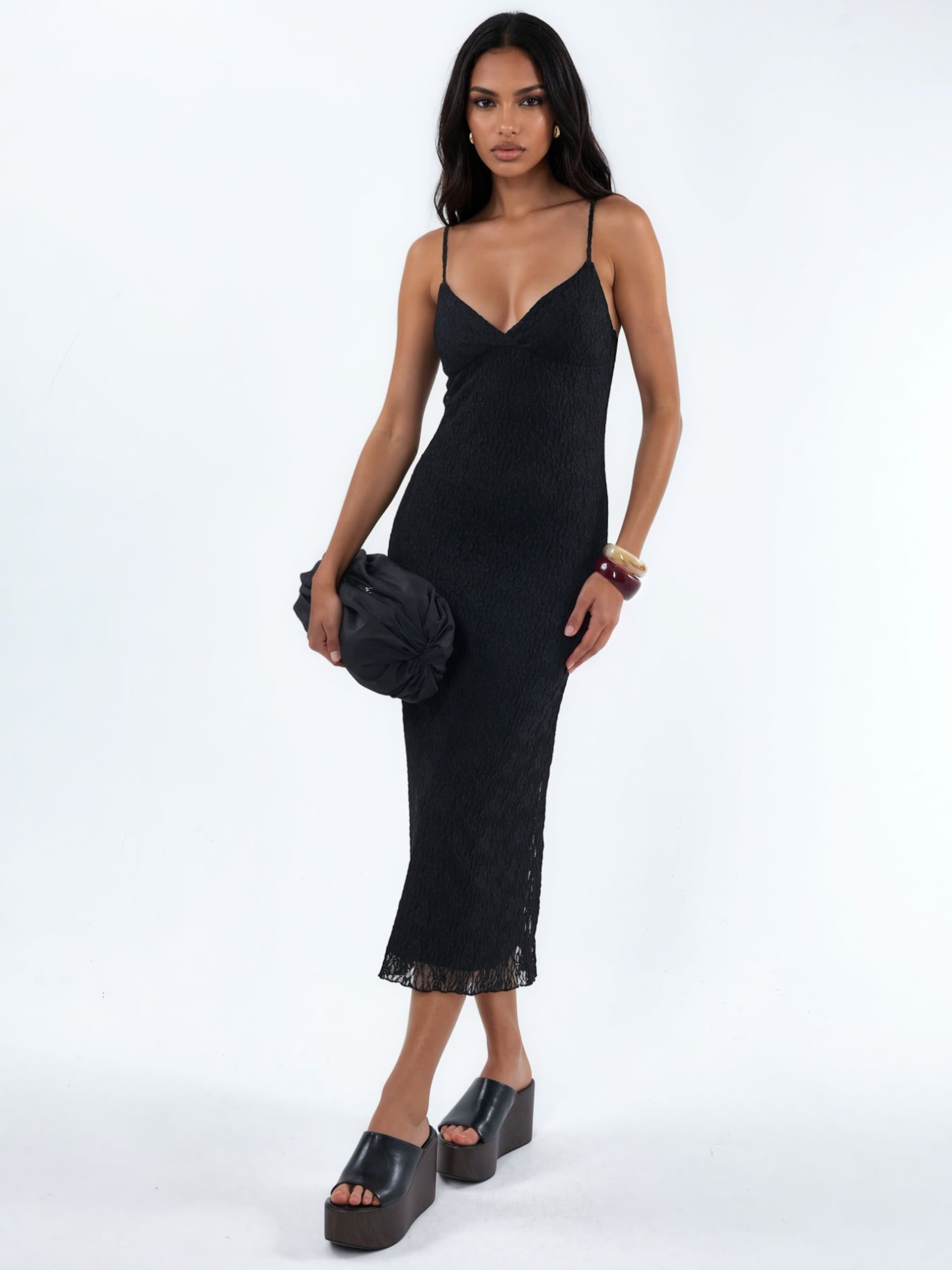 Hiccup - Vestido em preto: frente