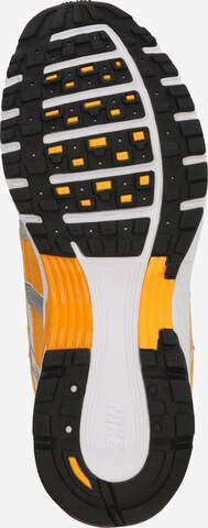 Nike Sportswear Trampki niskie 'P-6000' w kolorze pomarańczowy