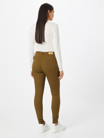 VERO MODA Skinny Broek 'Hot Seven' in Groen