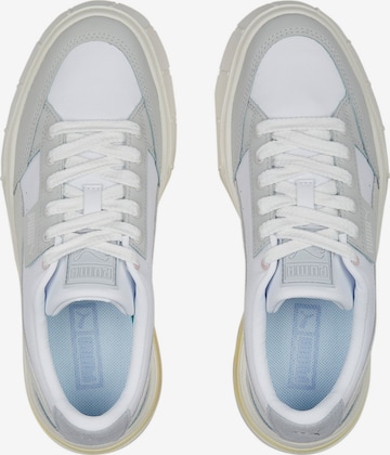 PUMA Platform trainers in White