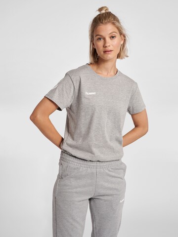 T-shirt fonctionnel Hummel en gris : devant