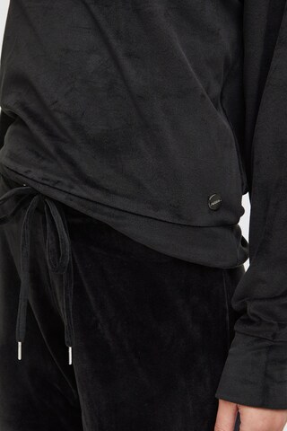 Oxmo Sweatsuit in Black