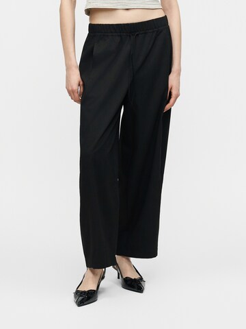 VERO MODA Barrel Housut 'VMDAHLIA' värissä musta: etupuoli