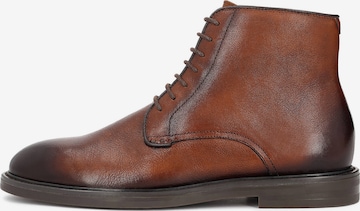 Boots stringati di Kazar in marrone: frontale