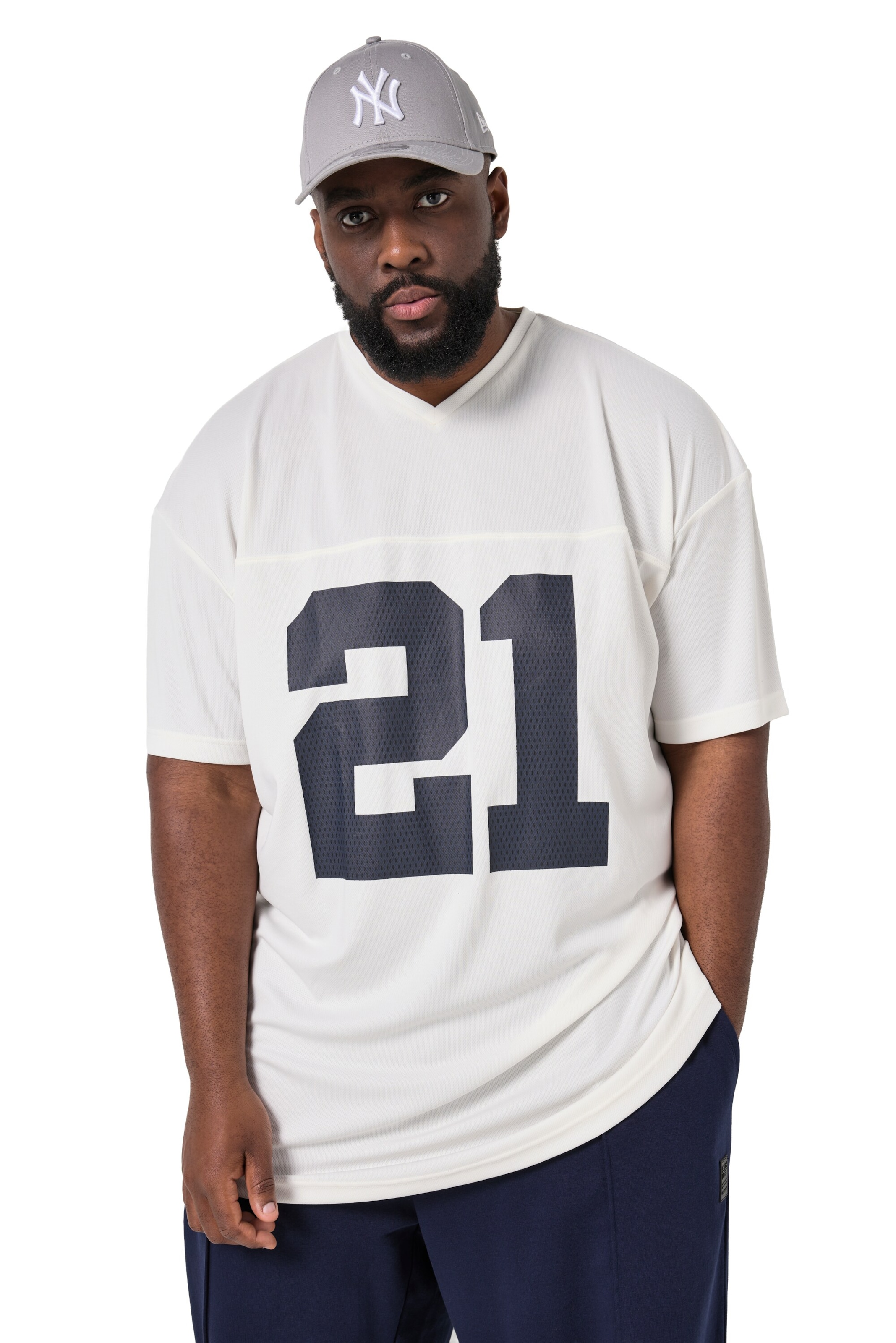 STHUGE T-Shirt in Weiß: Vorderseite