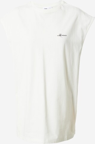 T-shirt 'Gina' millane en blanc : devant