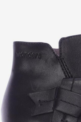 Wonders Dress Boots in 35 in Black