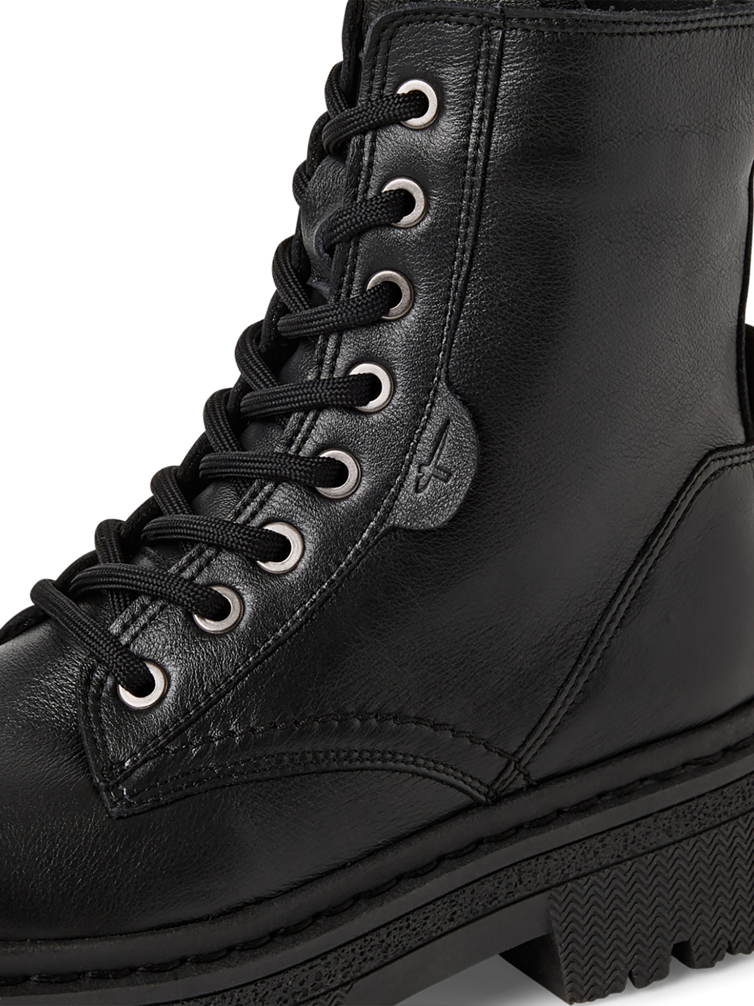 Tamaris Gležnarji z vezalkami | črna barva