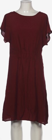 zero Dress in M in Red: front