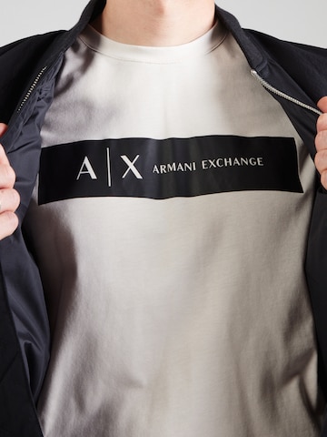 ARMANI EXCHANGE Футболка в Белый