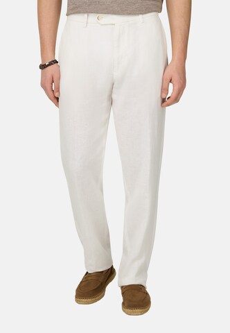 Coupe slim Pantalon chino Boggi Milano en blanc : devant
