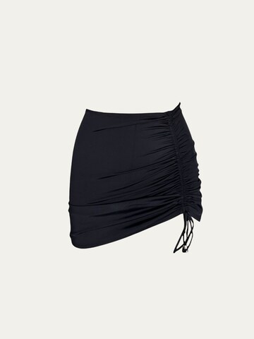 Billie Swim Skirt 'Gathered Skirt' in Black: front
