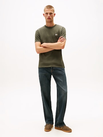 Tricou de la Tommy Jeans pe verde