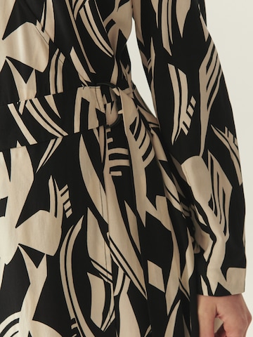 TATUUM - Vestido 'GOLTE 1' en negro