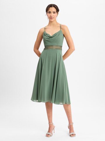 Vera Mont Evening dress in Green: front