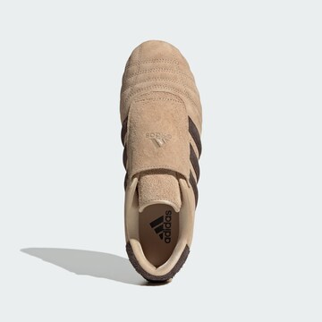 ADIDAS ORIGINALS Slip-ons 'Taekwondo' in Beige
