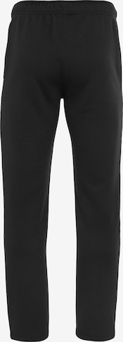 Champion Authentic Athletic Apparel Tapered Workout Pants in Black