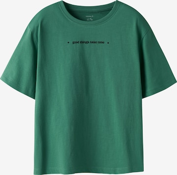 NAME IT - Camiseta en verde: frente