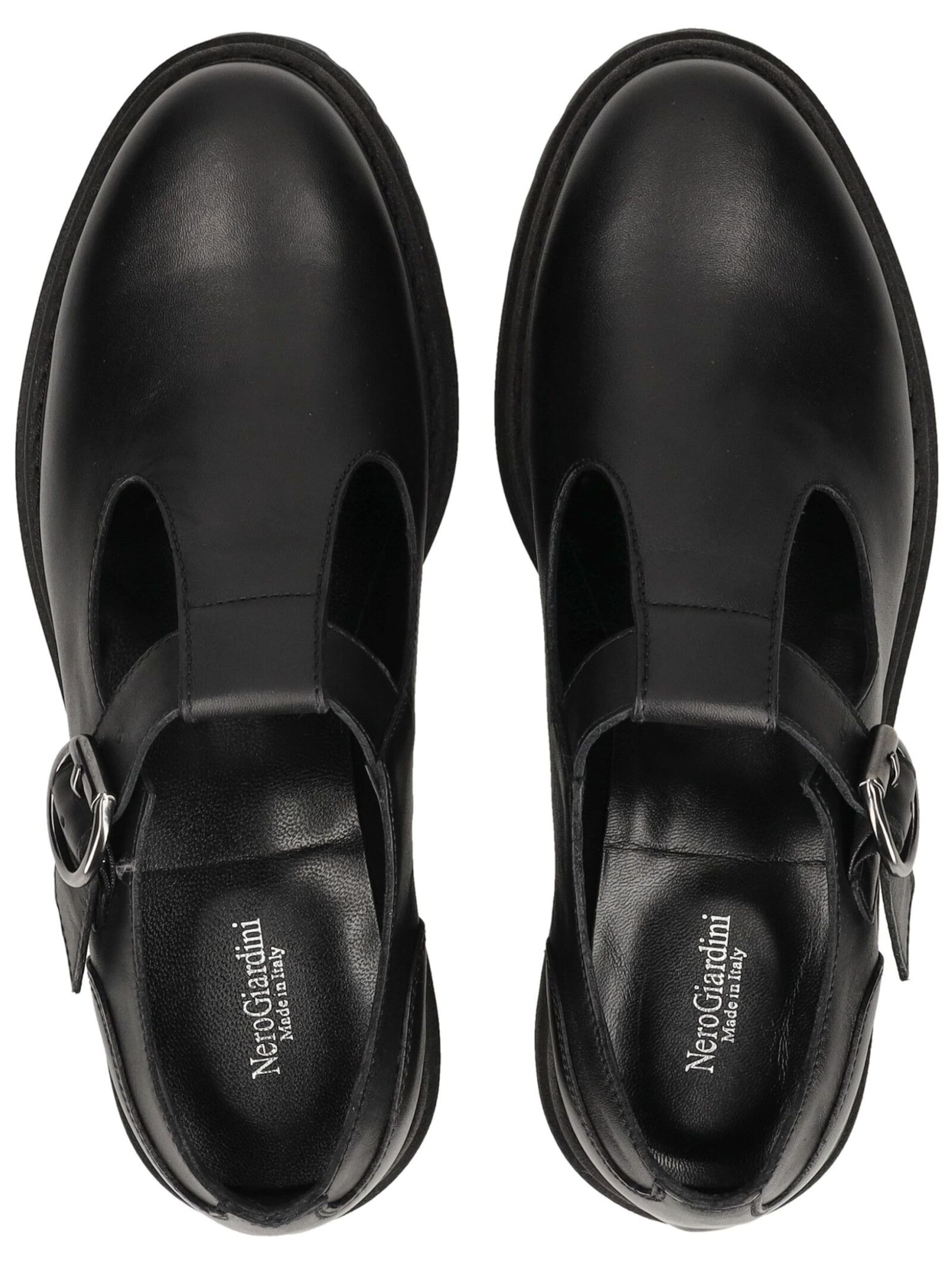 Chaussure basse 'Folgaria' Nero Giardini en noir