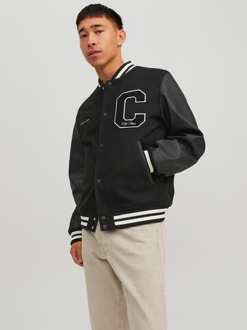 JACK & JONES Overgangsjakke i sort: forside