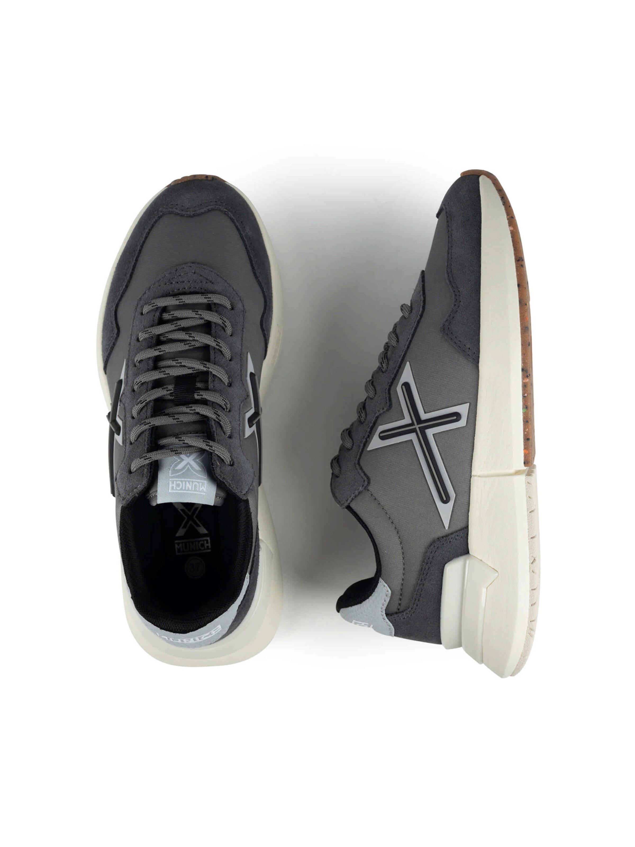 MUNICH Sneakers laag 'VERSUS' in Grijs: bovenkant