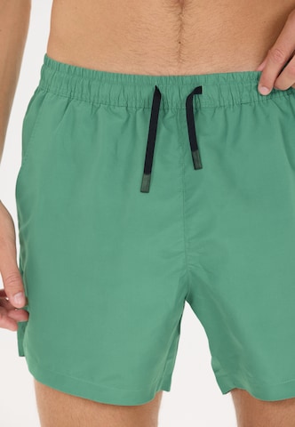 Virtus Zwemshorts 'Smither V2' in Groen