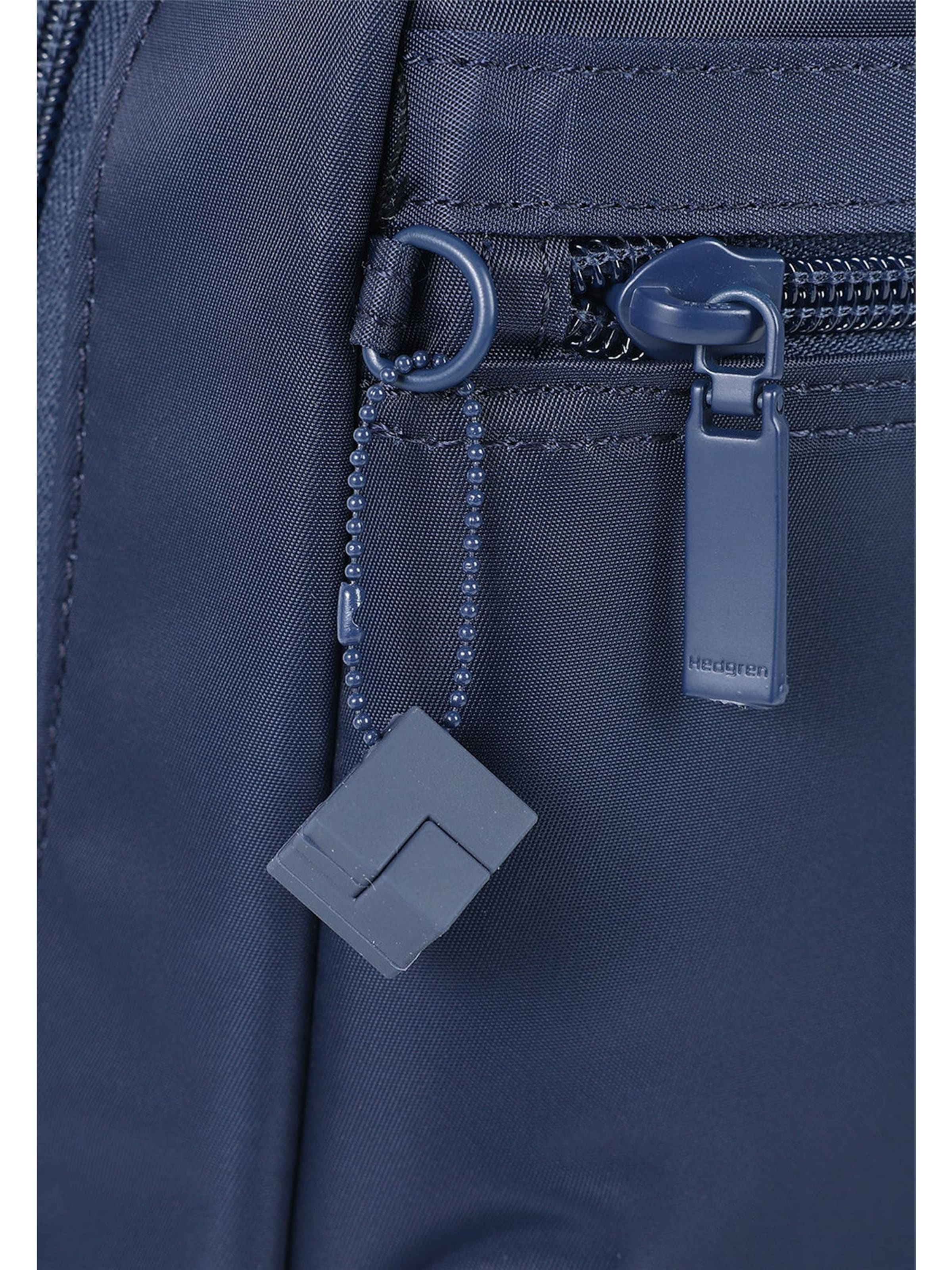 Hedgren Rugzak ' AVA 15,5L ' in Blauw: voorkant