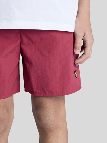 Lyle & Scott Swimming shorts in Red