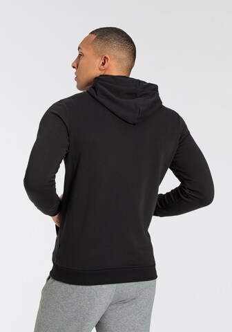 PUMA Sweatshirt in Black