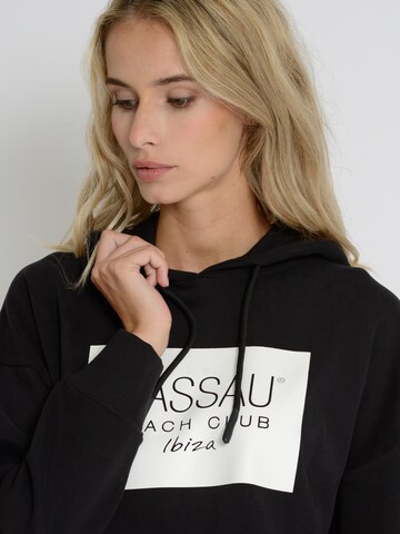 NASSAU Beach Club Sweatshirt in Schwarz