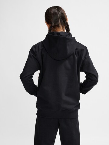 Hummel Sweatshirt in Black
