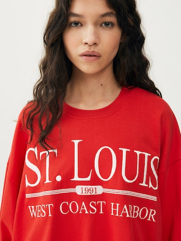 Sweat-shirt Pull&Bear en rouge