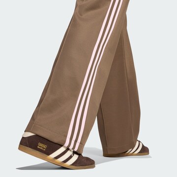 ADIDAS ORIGINALS regular Παντελόνι 'Classic' σε καφέ