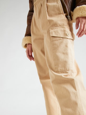 Carhartt WIP Дънки Tapered Leg Карго панталон 'Collins' в бежово