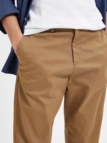 Regular Pantaloni eleganți 'New Miles' de la SELECTED HOMME pe bej