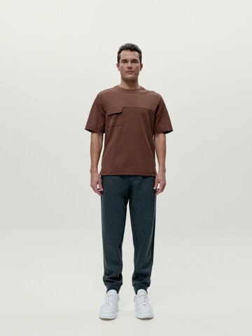 T-Shirt ' Tirreno ' Born en marron